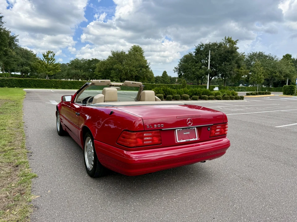 1998 Mercedes-Benz R129 SL-Class - Image 13 of 31