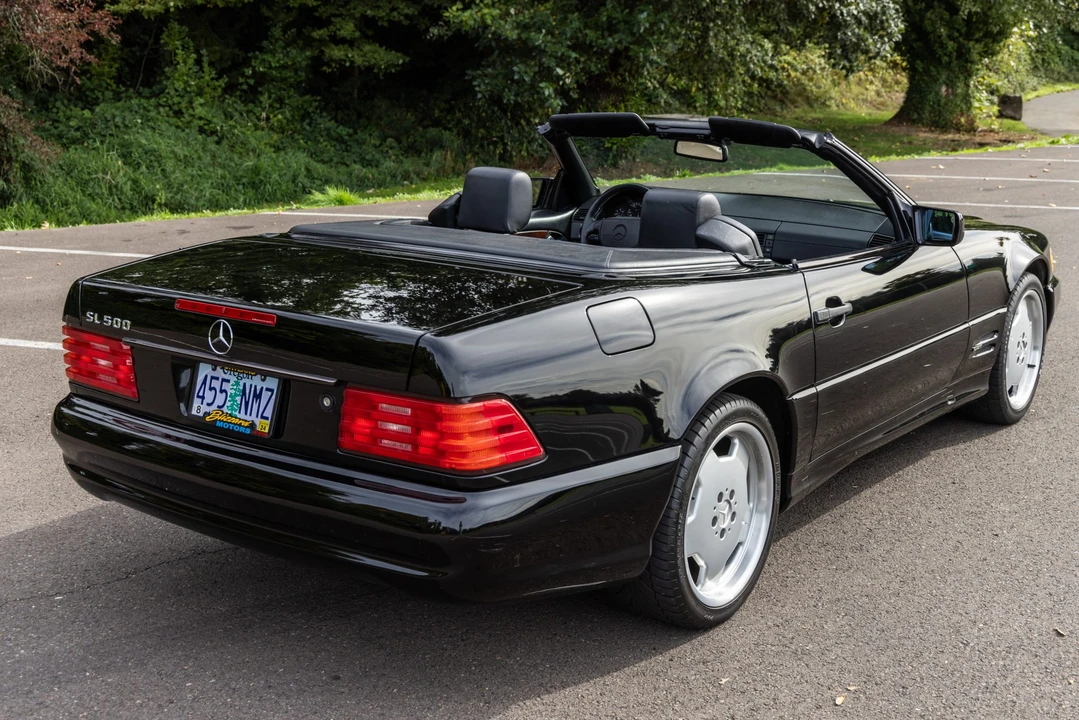 1998 Mercedes-Benz R129 SL-Class - Image 8 of 31