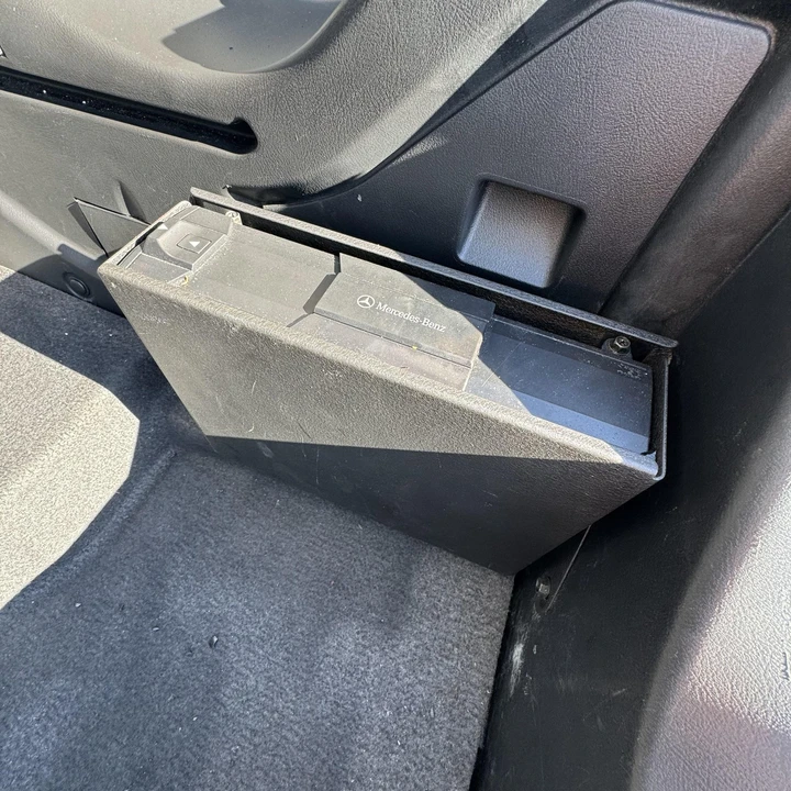 1998 Mercedes-Benz - Image 31 of 31