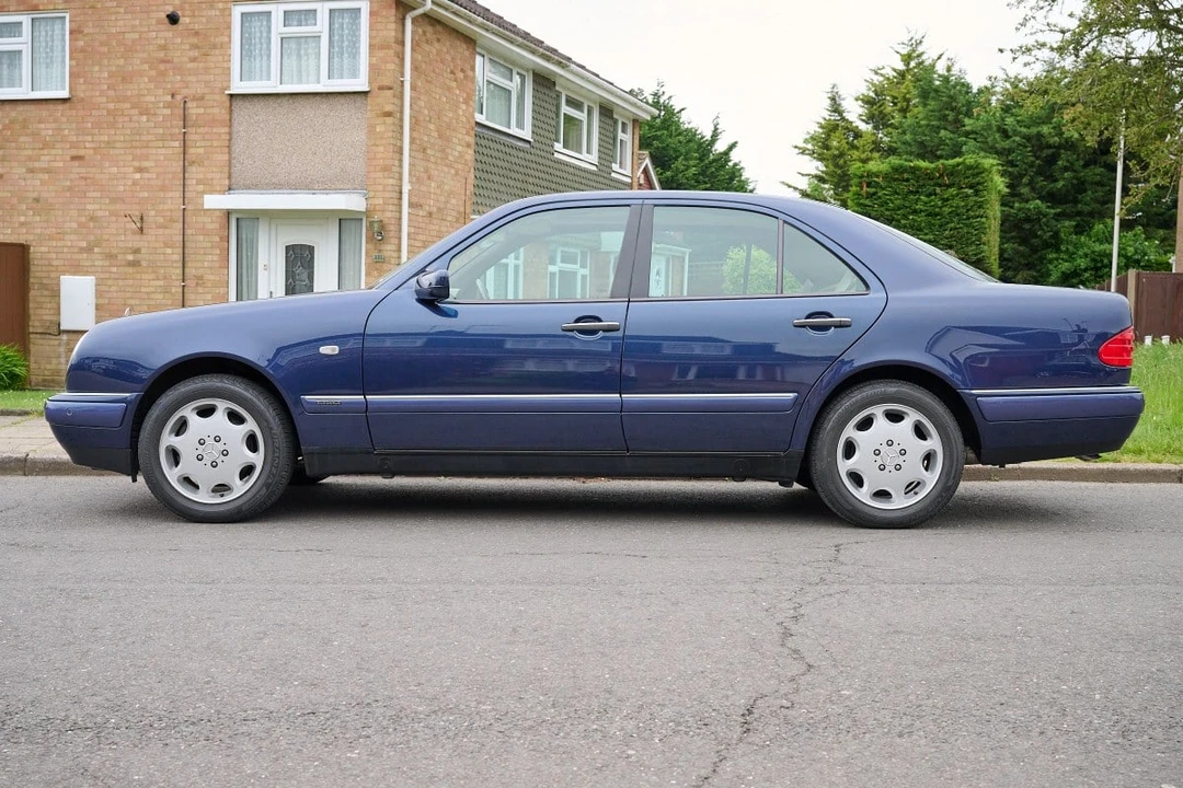 1998 Mercedes-Benz W210 E-Class - Image 10 of 30