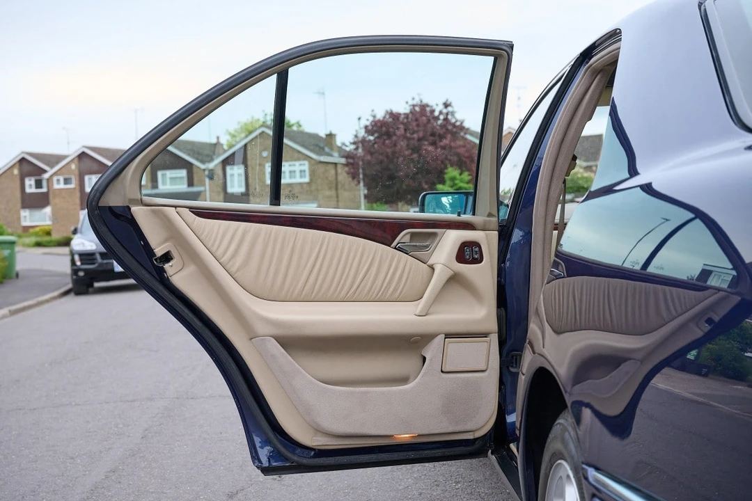 1998 Mercedes-Benz W210 E-Class - Image 21 of 30