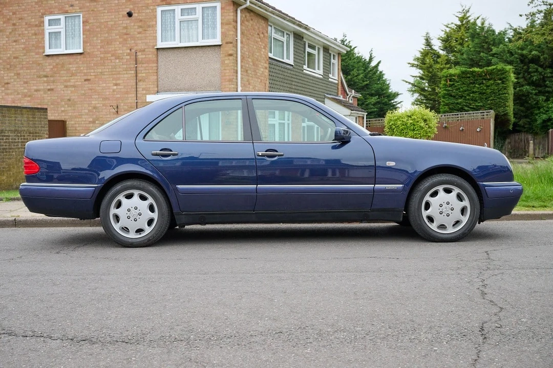 1998 Mercedes-Benz W210 E-Class - Image 5 of 30