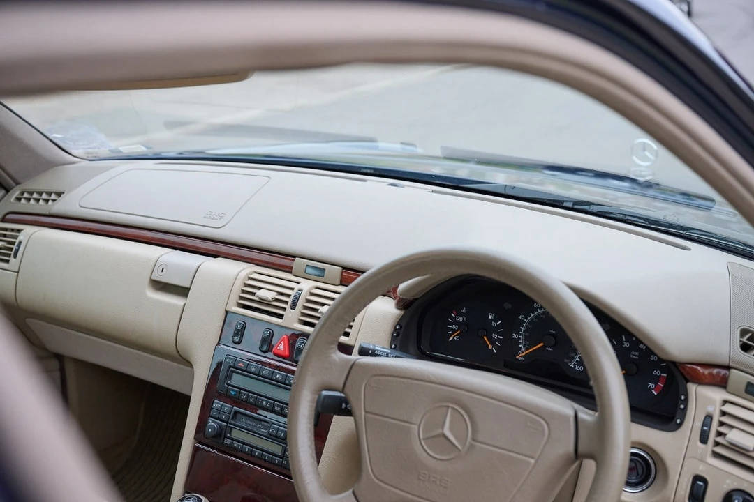 1998 Mercedes-Benz W210 E-Class - Image 27 of 30