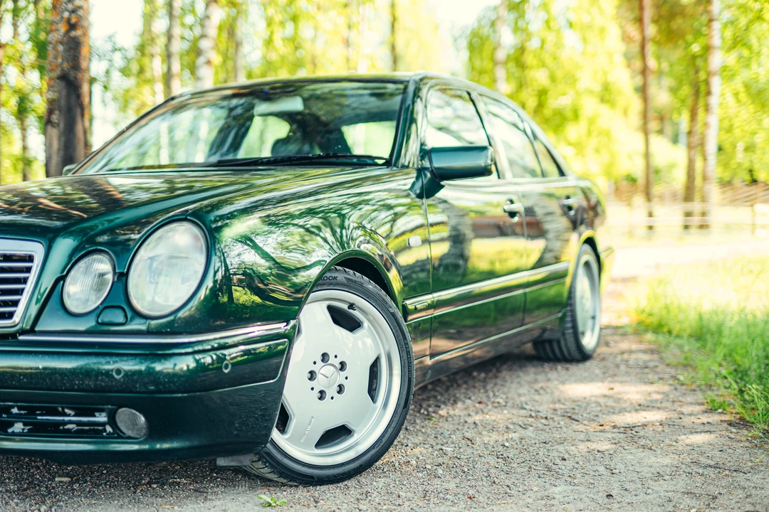 1998 Mercedes-Benz W210 E 36 & E 50 & E 55 & E 60 AMG - Image 14 of 31