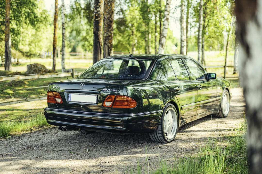 1998 Mercedes-Benz W210 E 36 & E 50 & E 55 & E 60 AMG - Image 4 of 31