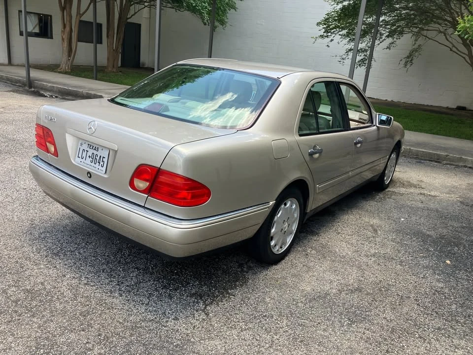 1998 Mercedes-Benz W210 E-Class - Image 4 of 17
