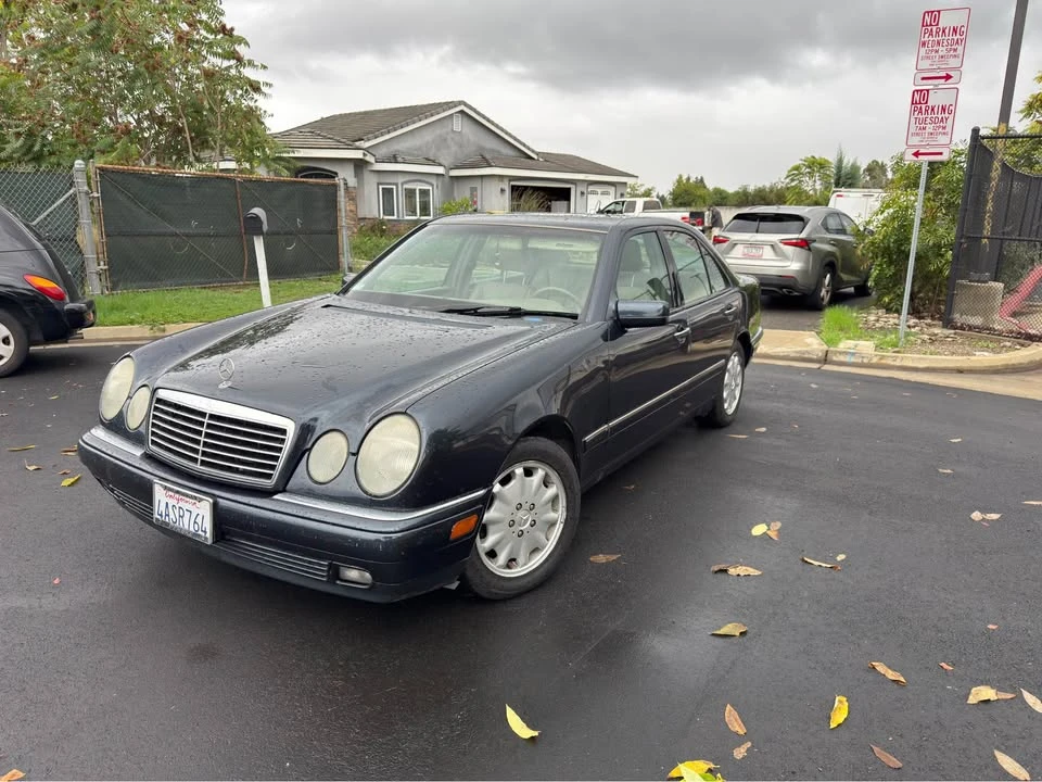 1998 Mercedes-Benz W210 E-Class - Image 2 of 4