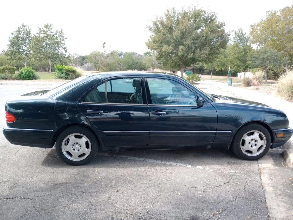 1998 Mercedes-Benz W210 E-Class - Image 4 of 20