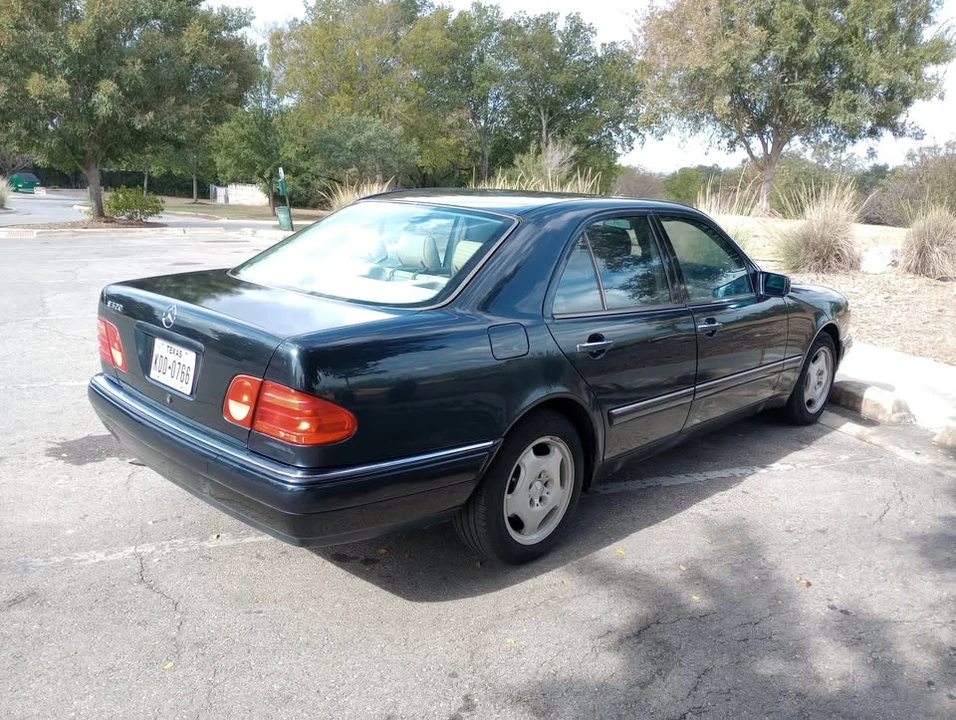 1998 Mercedes-Benz W210 E-Class - Image 3 of 20