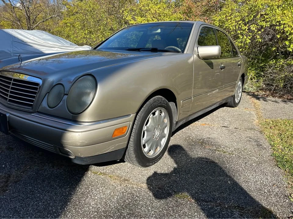 1998 Mercedes-Benz W210 E-Class - Image 2 of 19
