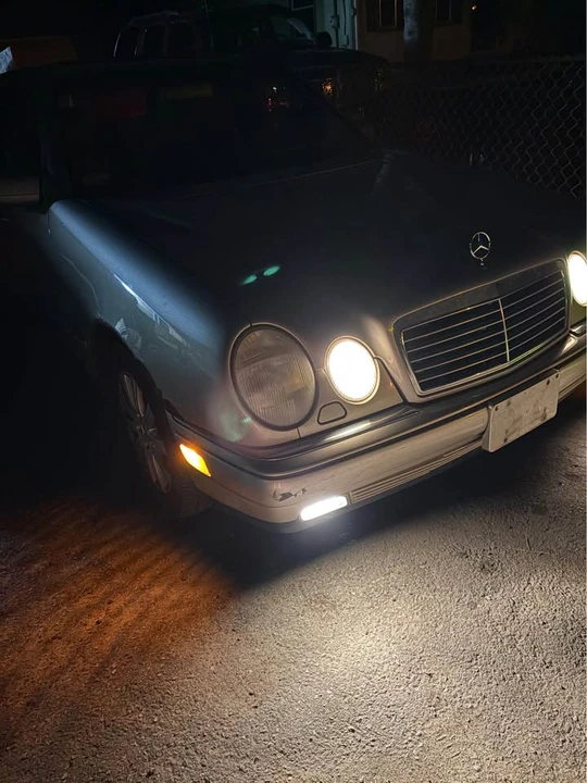 1998 Mercedes-Benz W210 E-Class - Image 6 of 9
