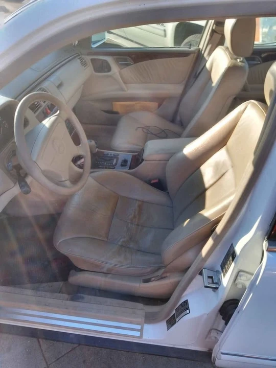 1998 Mercedes-Benz W210 E-Class - Image 6 of 7