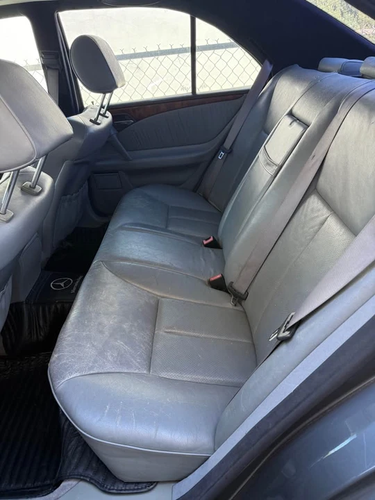 1998 Mercedes-Benz W210 E-Class - Image 8 of 12