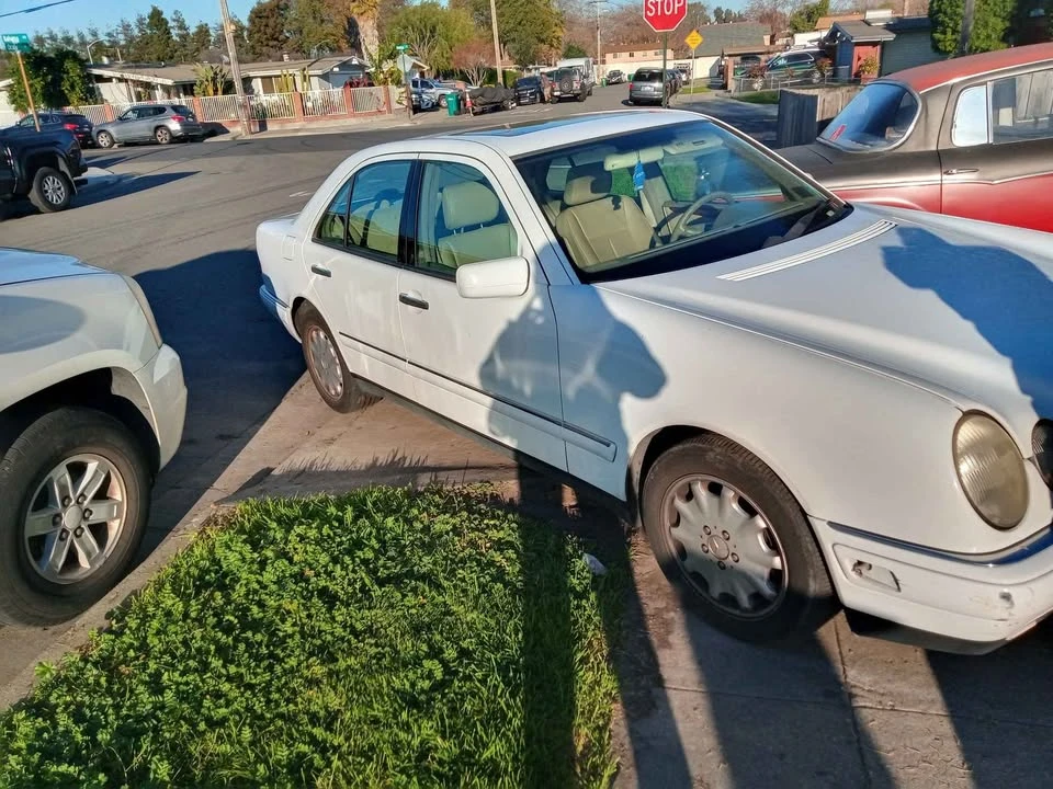 1998 Mercedes-Benz W210 E-Class - Image 2 of 7