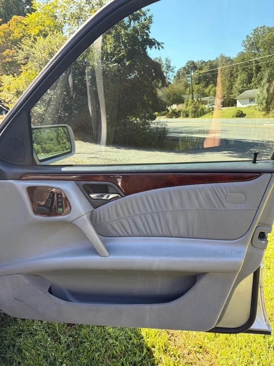 1998 Mercedes-Benz W210 E-Class - Image 11 of 12