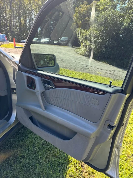 1998 Mercedes-Benz W210 E-Class - Image 10 of 12