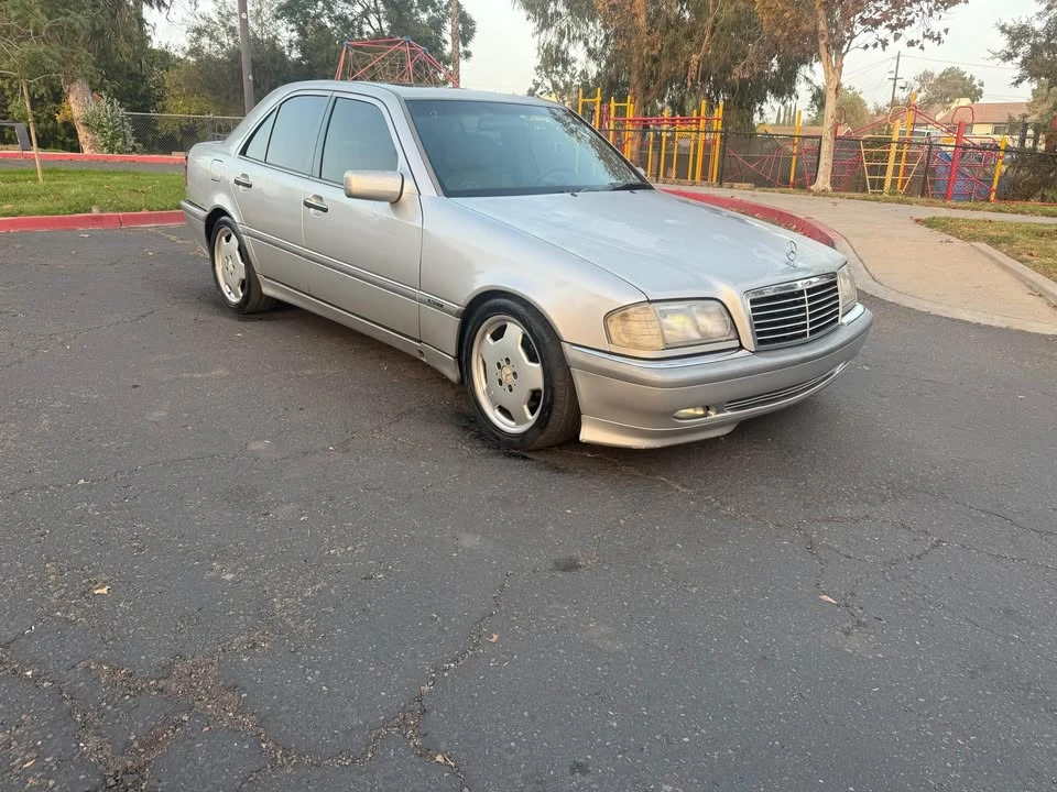 1998 Mercedes-Benz W210 E-Class - Image 2 of 8