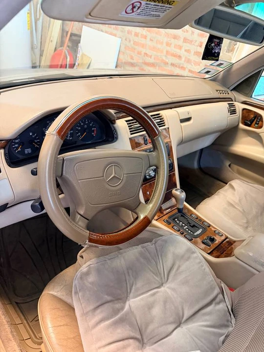 1998 Mercedes-Benz W210 E-Class - Image 4 of 4