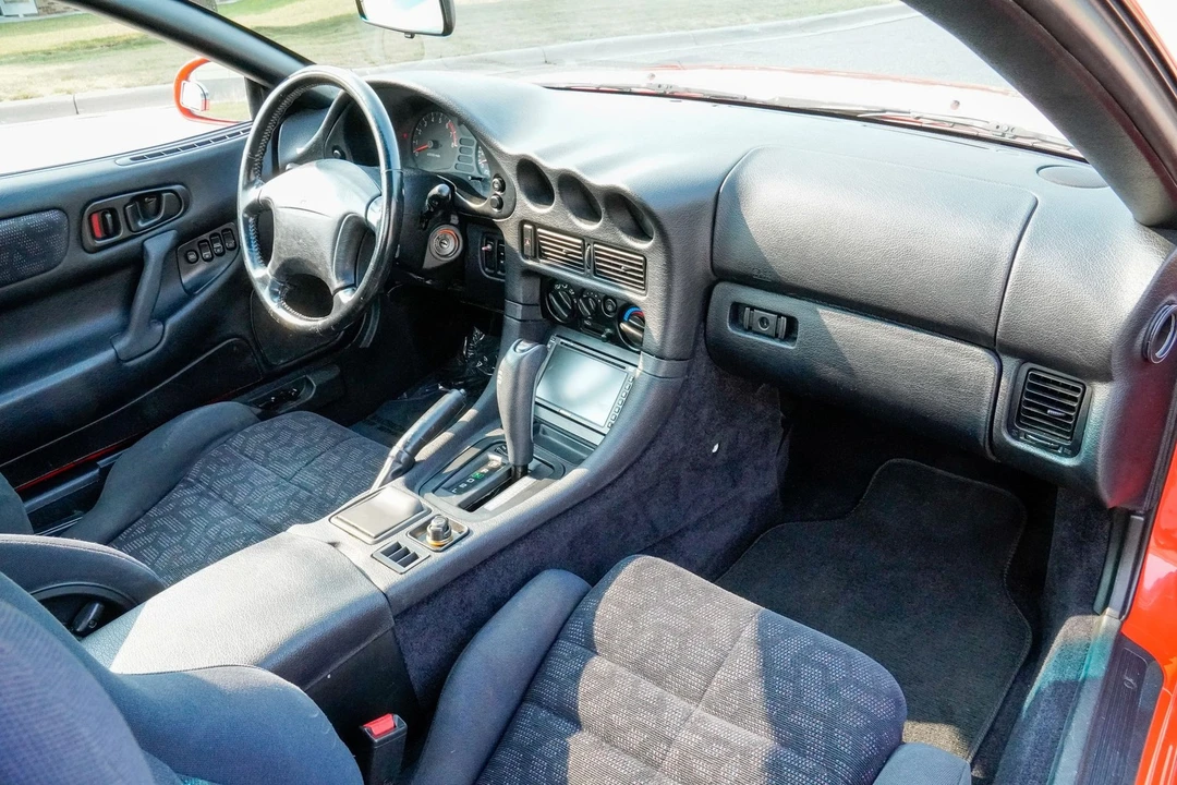 1998 Mitsubishi 3000GT Series 3 - Image 18 of 31