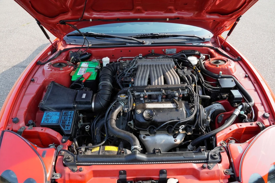 1998 Mitsubishi 3000GT Series 3 - Image 19 of 31