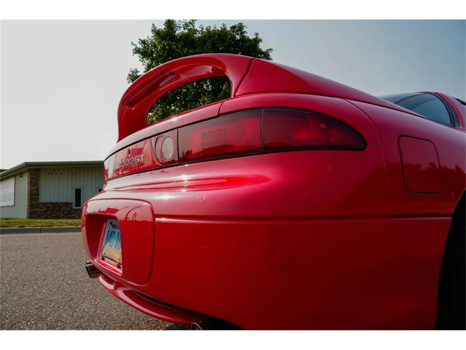 1998 Mitsubishi 3000GT Series 3 - Image 28 of 31