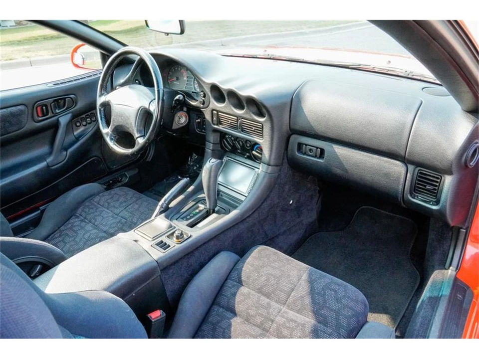 1998 Mitsubishi 3000GT Series 3 - Image 18 of 31