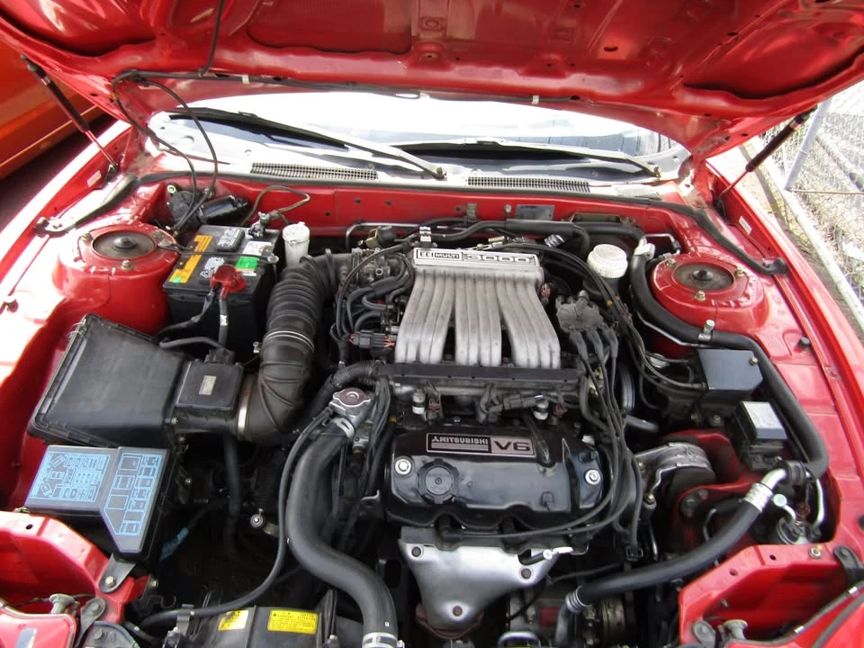 1998 Mitsubishi 3000GT Series 3 - Image 18 of 19