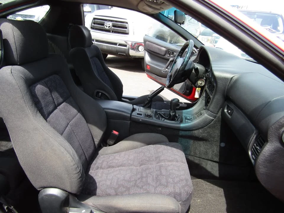 1998 Mitsubishi 3000GT Series 3 - Image 16 of 19
