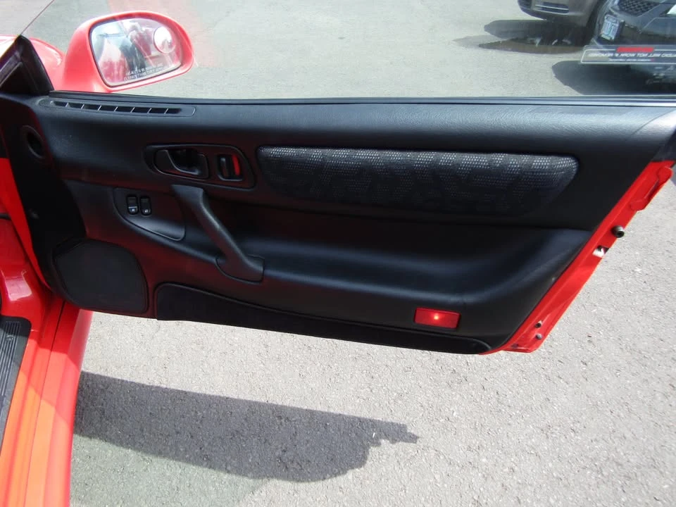 1998 Mitsubishi 3000GT Series 3 - Image 14 of 19