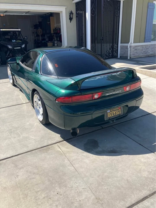 1998 Mitsubishi 3000GT Series 3 - Image 4 of 12