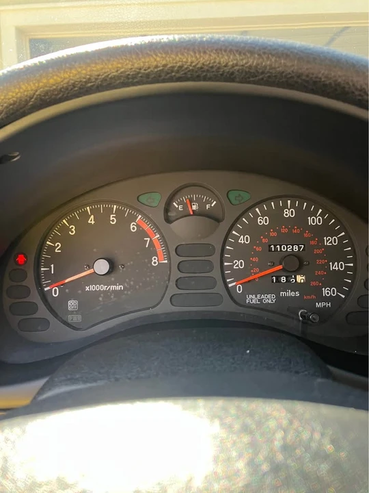 1998 Mitsubishi 3000GT Series 3 - Image 15 of 17