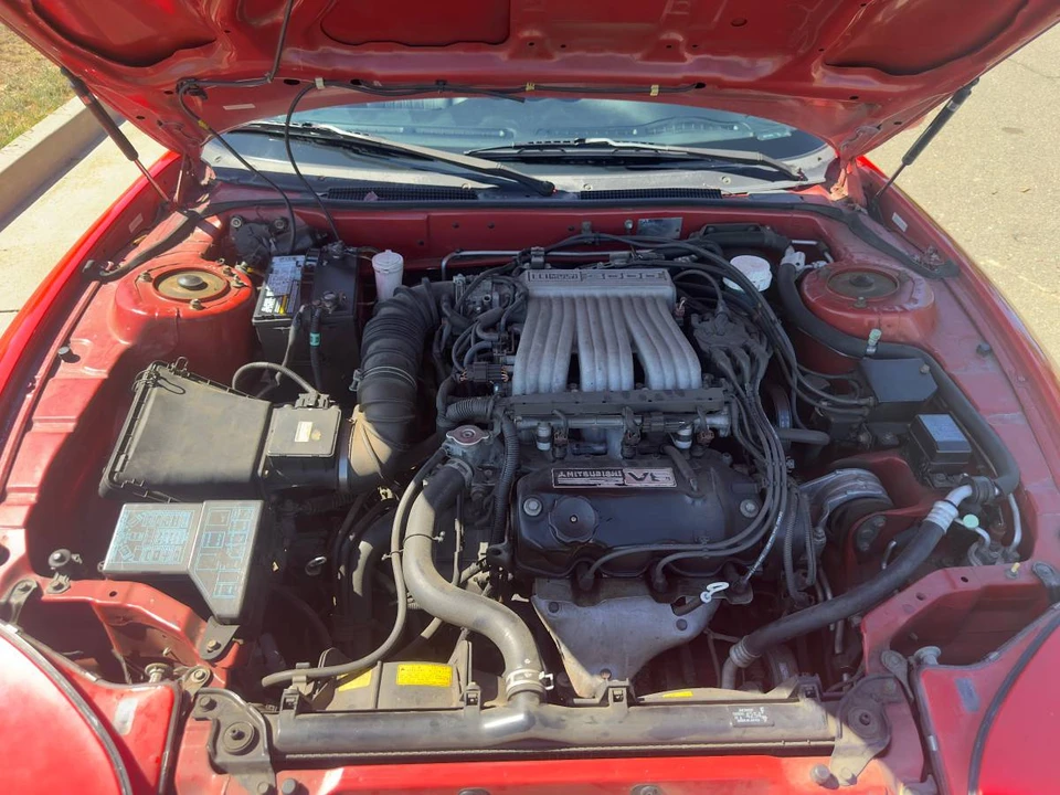 1998 Mitsubishi 3000GT Series 3 - Image 19 of 21
