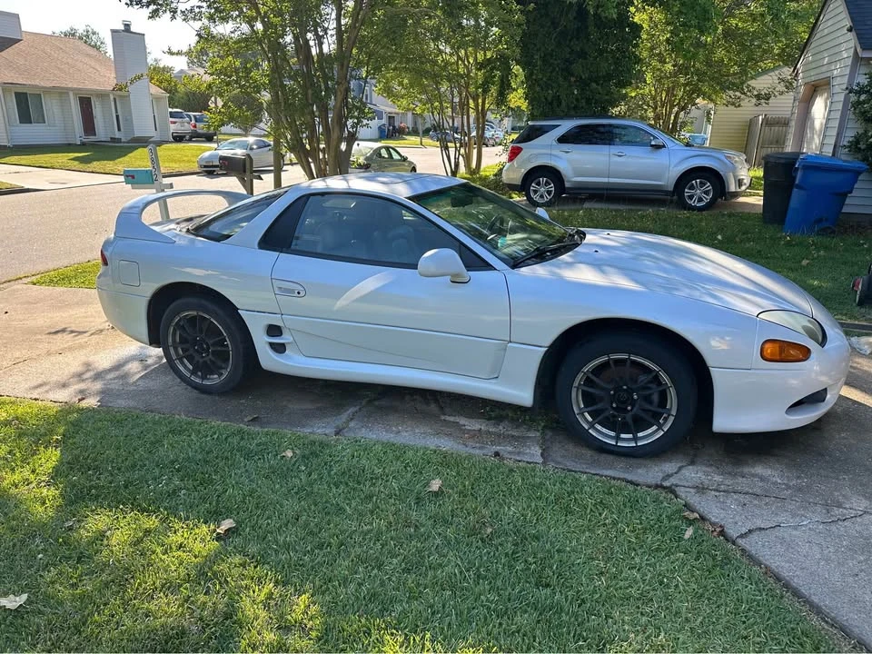 1998 Mitsubishi 3000GT Series 3 - Image 2 of 19