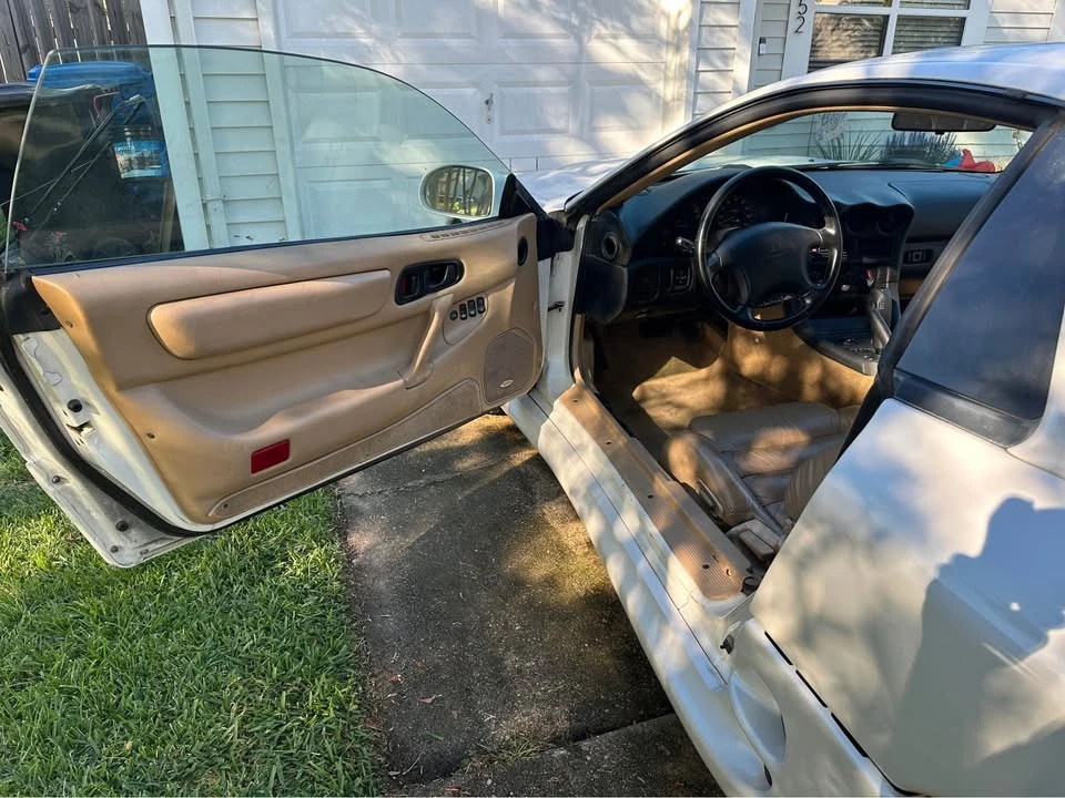1998 Mitsubishi 3000GT Series 3 - Image 12 of 19