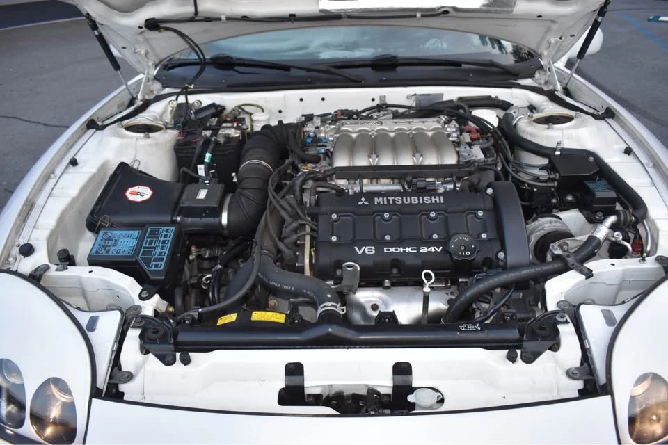 1998 Mitsubishi 3000GT Series 3 - Image 5 of 18