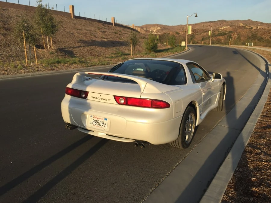 1998 Mitsubishi 3000GT Series 3 - Image 3 of 11