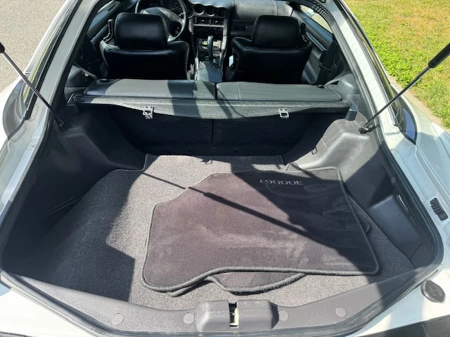 1998 Mitsubishi 3000GT Series 3 - Image 25 of 28