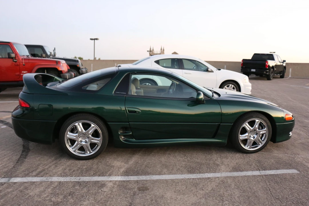 1998 Mitsubishi 3000GT Series 3 - Image 23 of 31