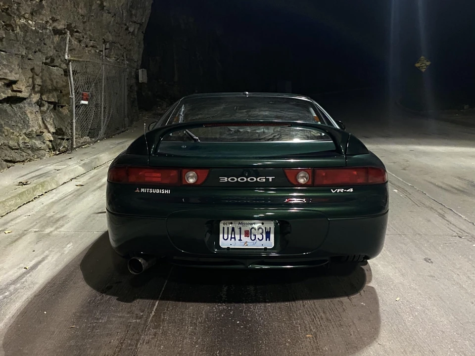 1998 Mitsubishi 3000GT Series 3 - Image 21 of 31