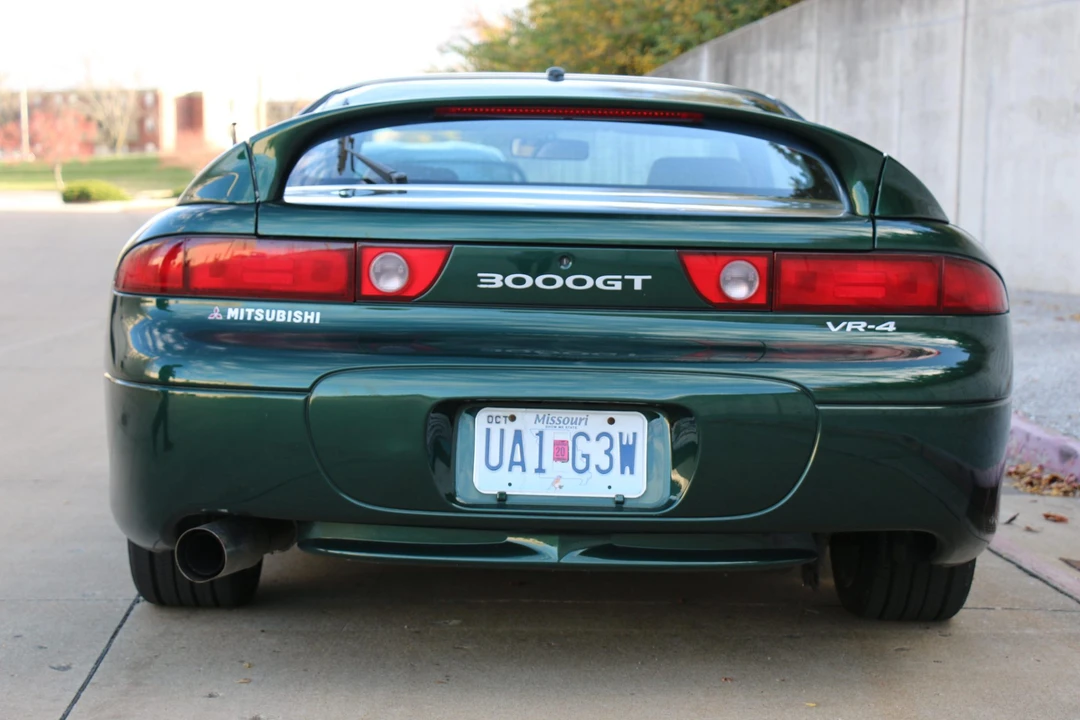1998 Mitsubishi 3000GT Series 3 - Image 19 of 31