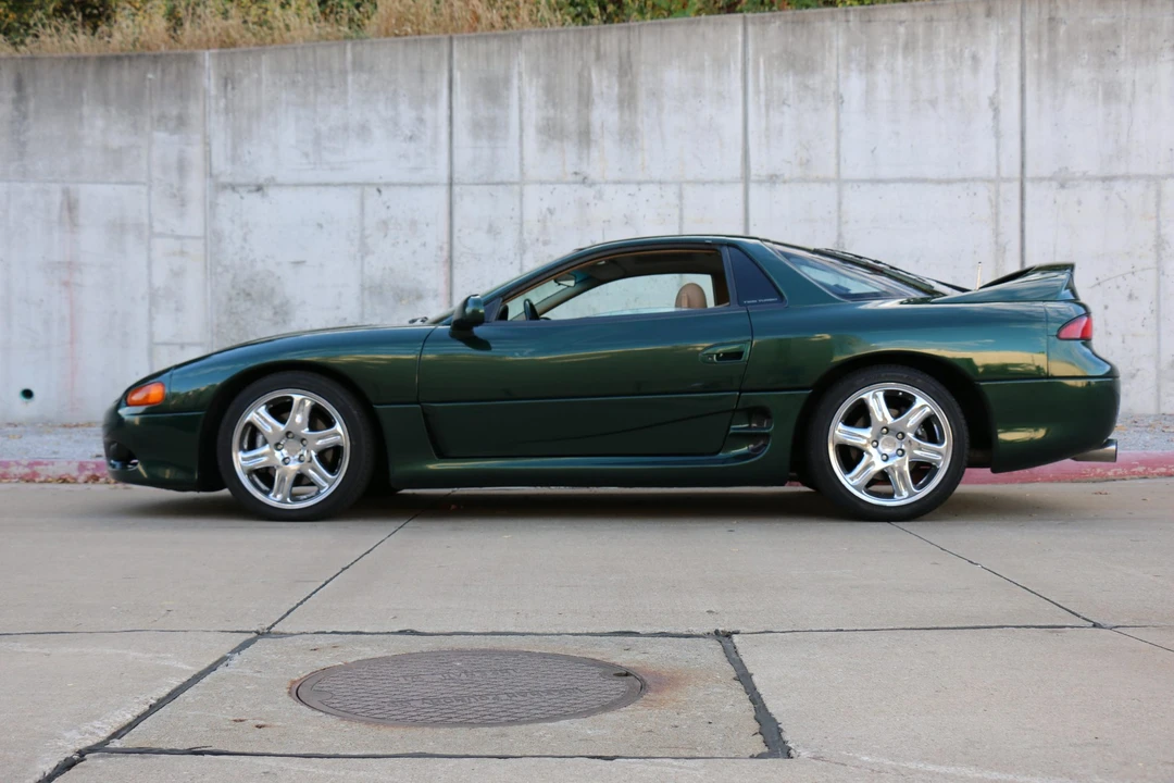 1998 Mitsubishi 3000GT Series 3 - Image 13 of 31