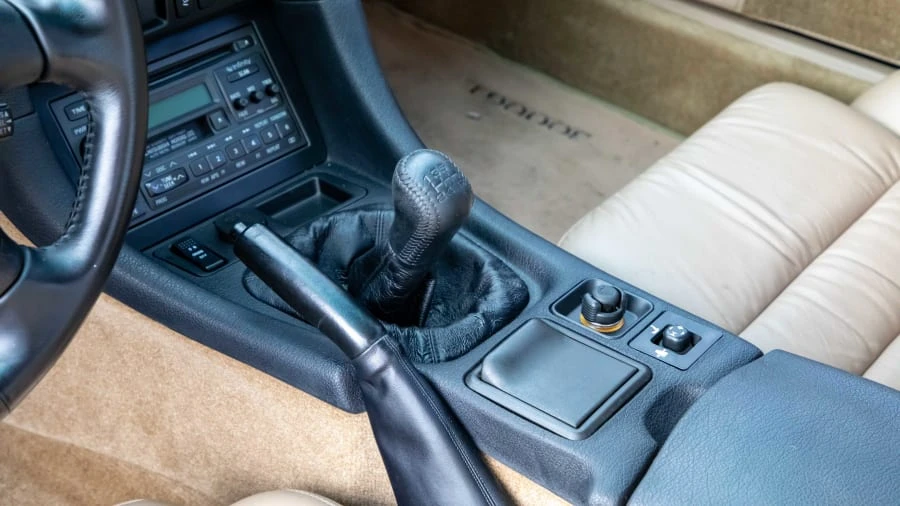 1998 Mitsubishi 3000GT Series 3 - Image 9 of 20