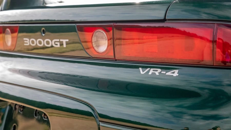 1998 Mitsubishi 3000GT Series 3 - Image 17 of 20