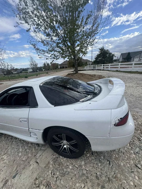 1998 Mitsubishi 3000GT Series 3 - Image 4 of 10