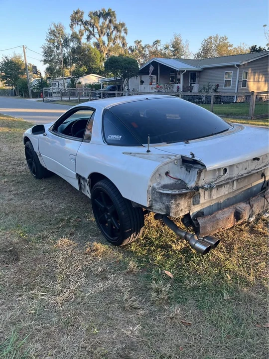 1998 Mitsubishi 3000GT Series 3 - Image 5 of 13