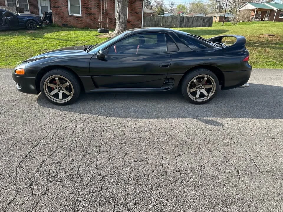 1998 Mitsubishi 3000GT Series 3 - Image 2 of 20
