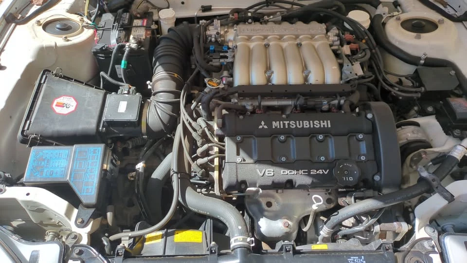 1998 Mitsubishi 3000GT Series 3 - Image 10 of 16