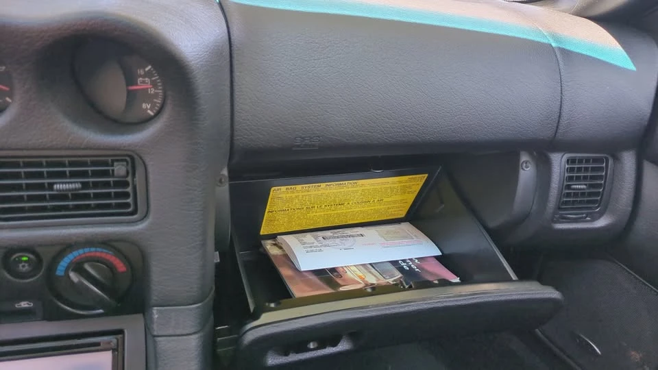 1998 Mitsubishi 3000GT Series 3 - Image 15 of 16