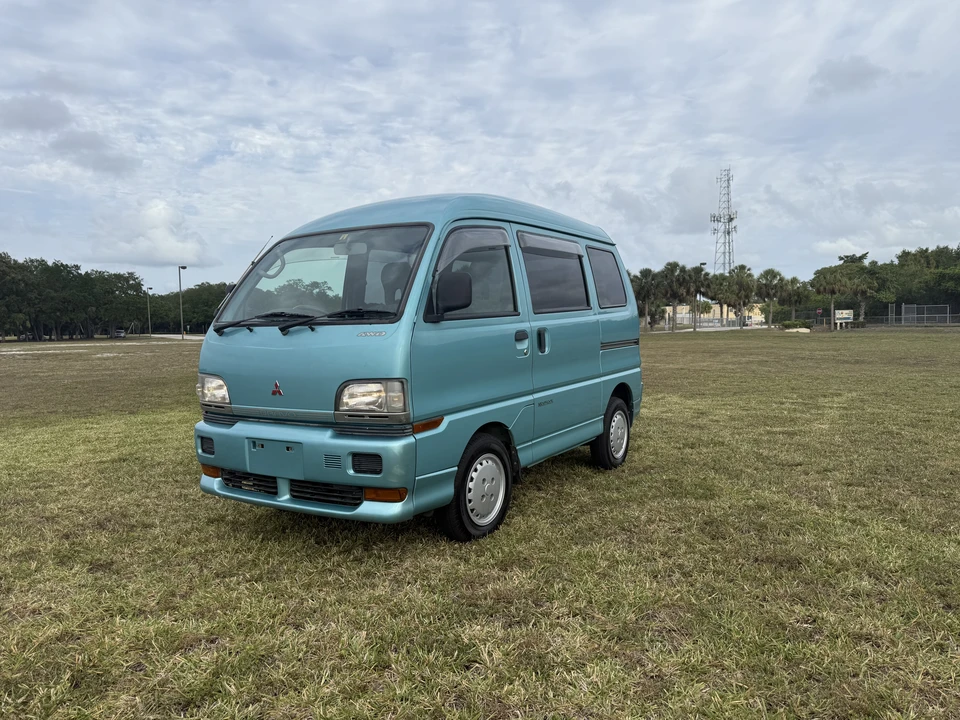 1998 Mitsubishi Minicab 5th Gen - Image 2 of 31