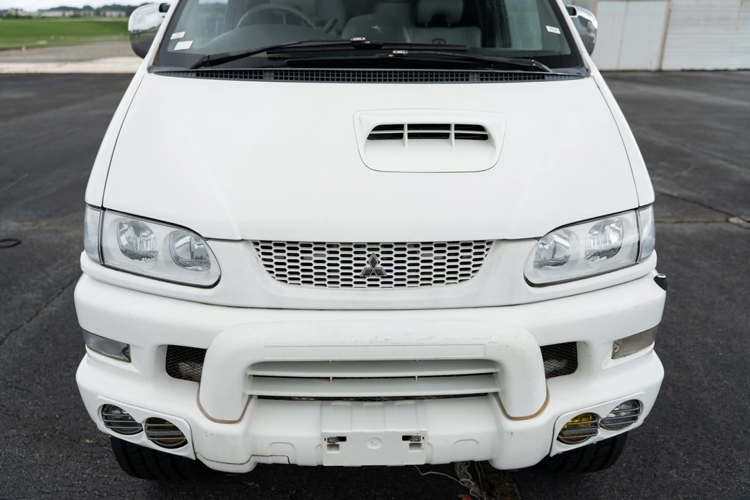 1998 Mitsubishi Delica 3rd Gen - Image 18 of 31